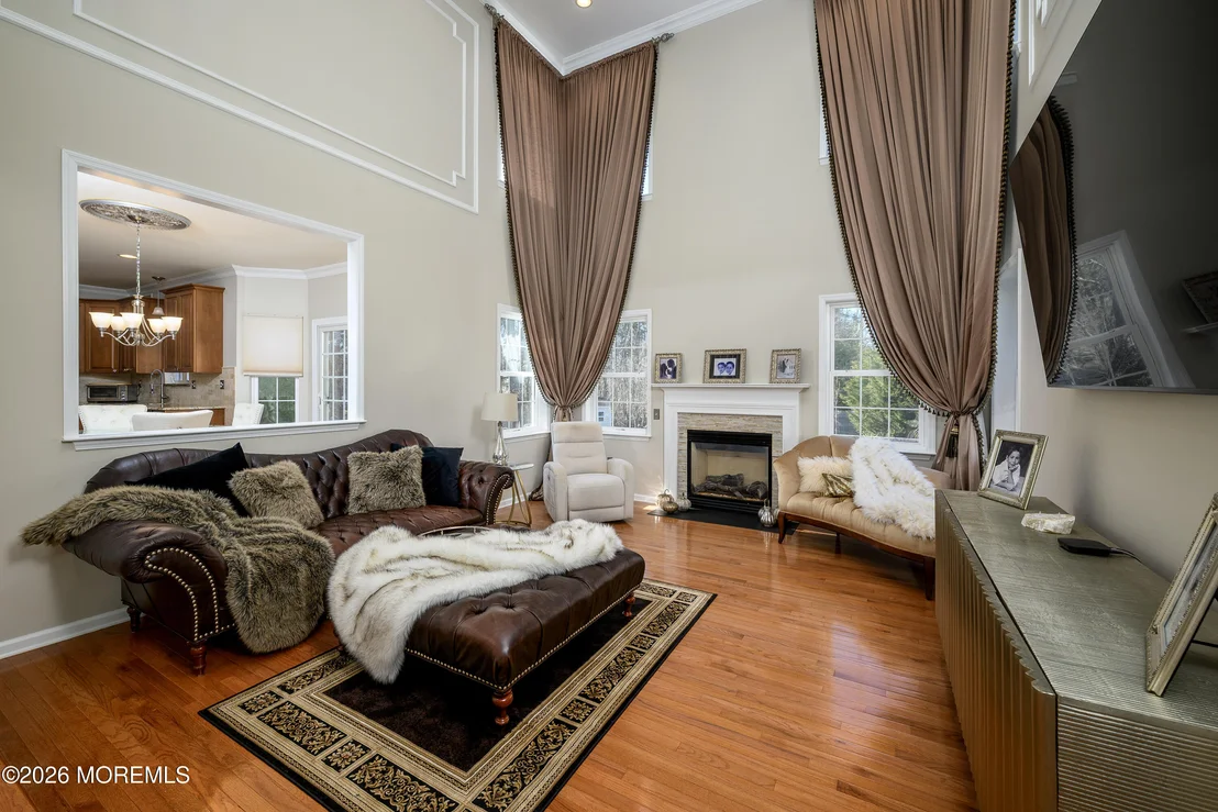 Photo of 4 Whispering Grove Boulevard