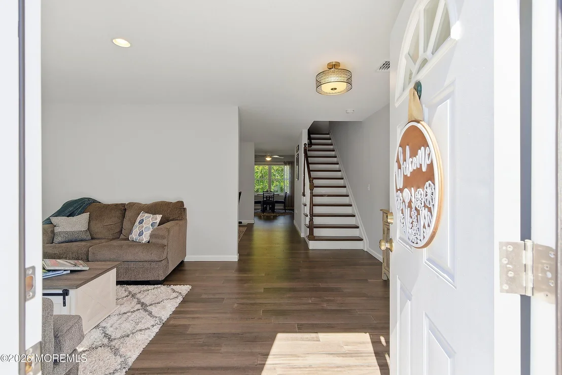 Photo of 1346 Lee Way
