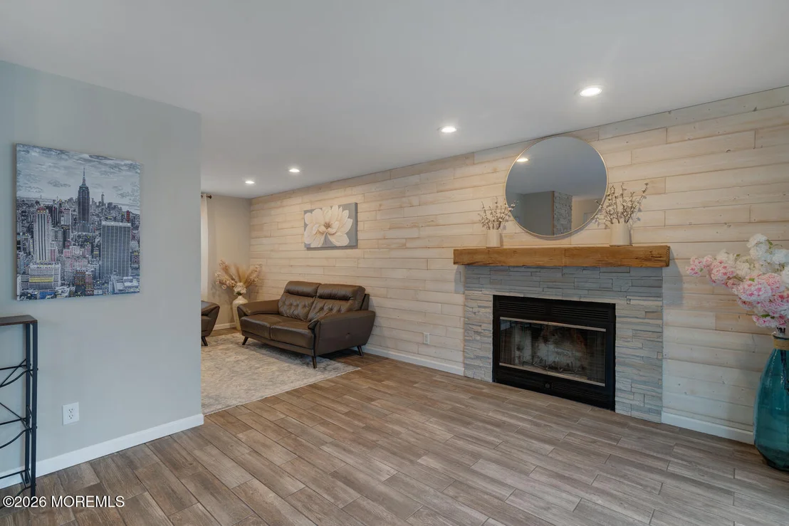Photo of 223 Serpent Lane