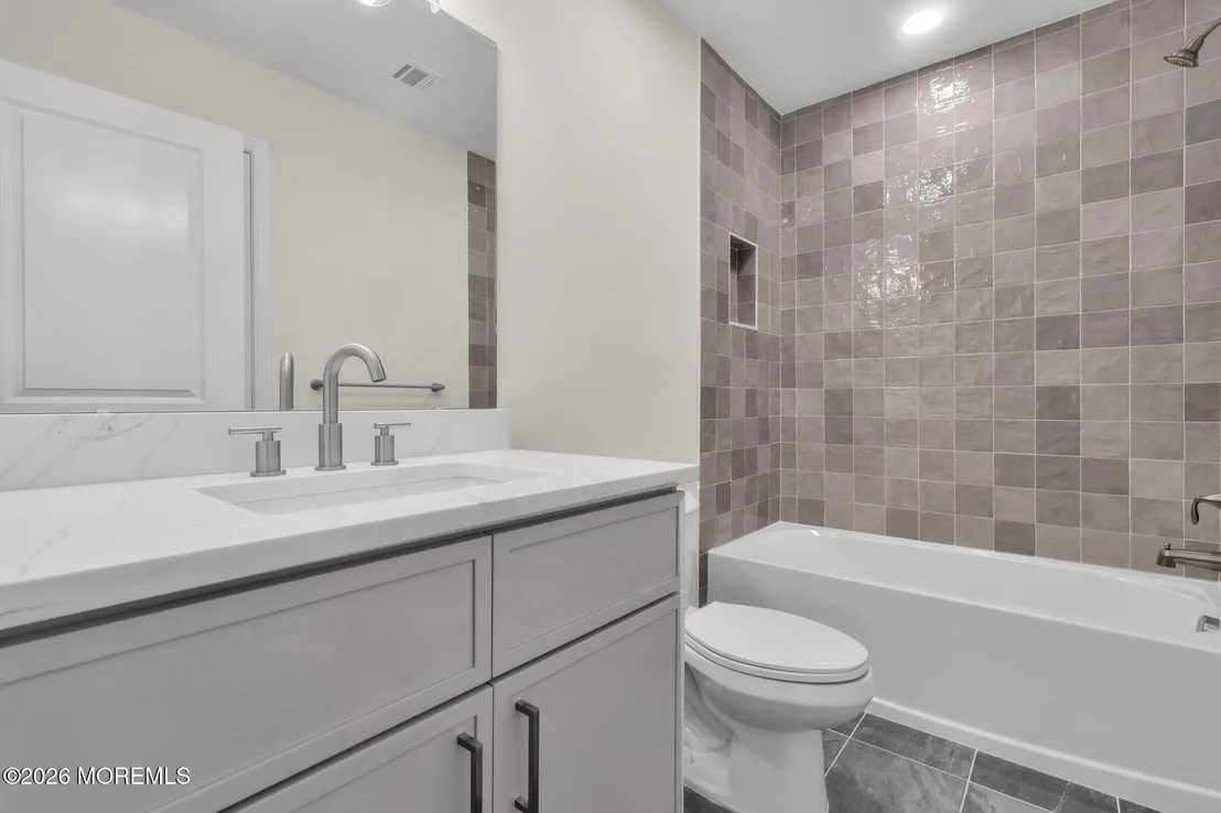 Photo of 917 5th Street