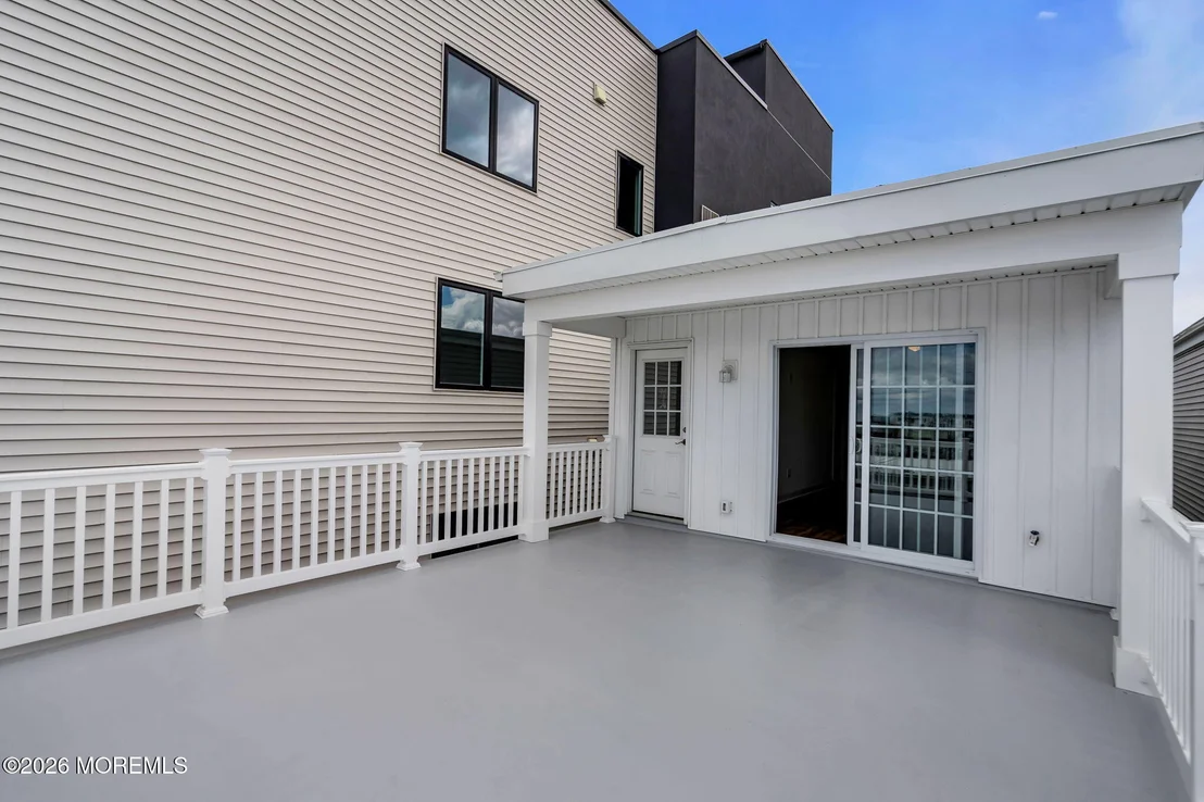 Photo of 115 Webster Avenue