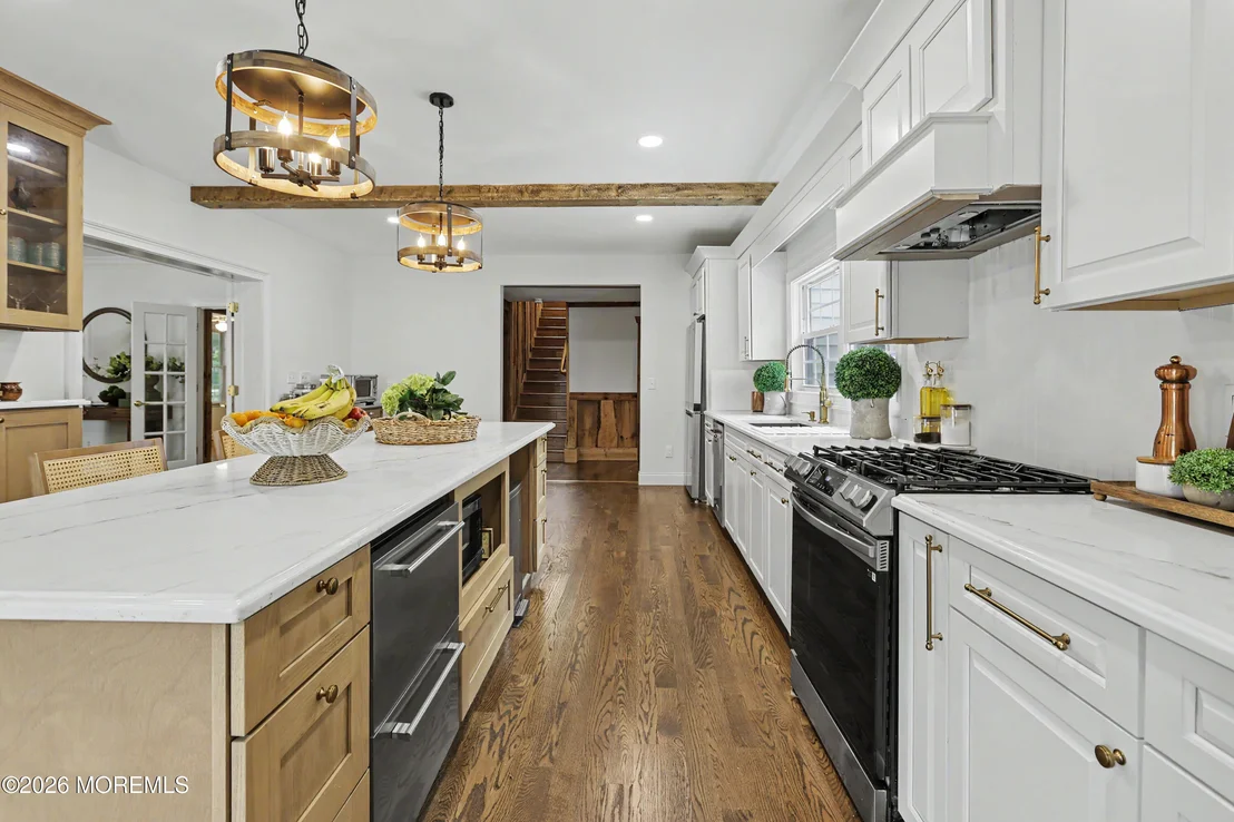Photo of 700 Wright Debow Road