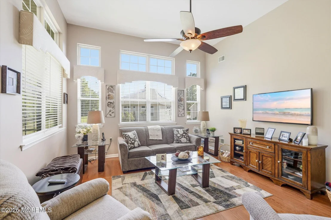 Photo of 112 Mirage Boulevard