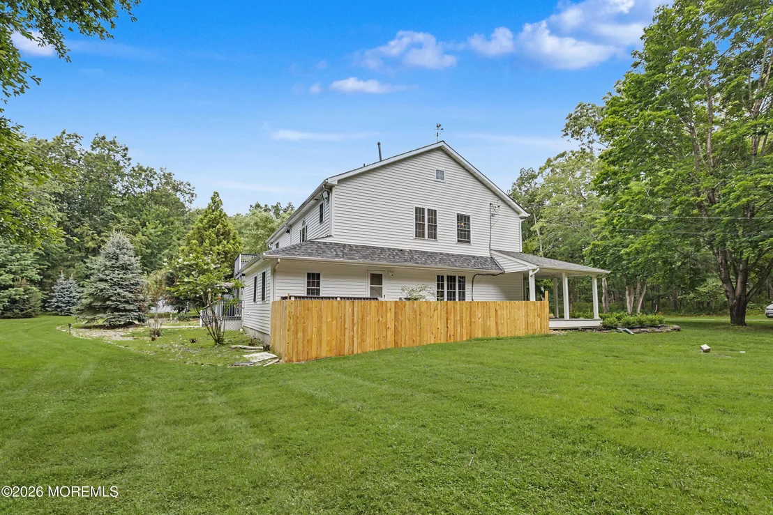 Photo of 700 Wright Debow Road