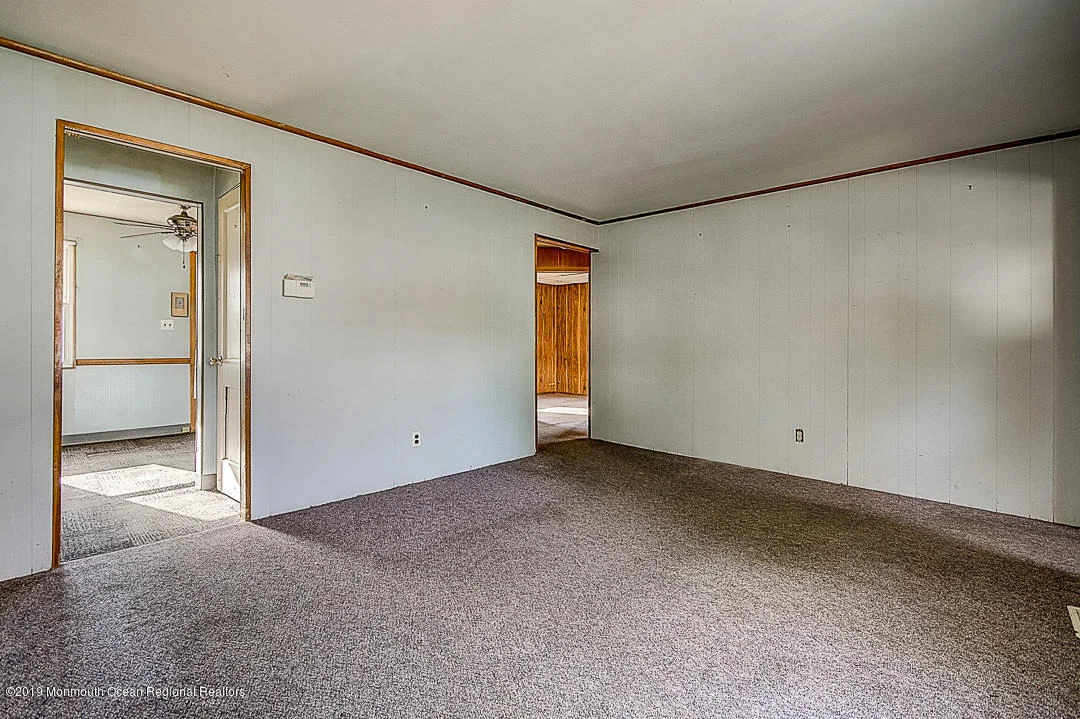 Photo of 329 Edgeview Road