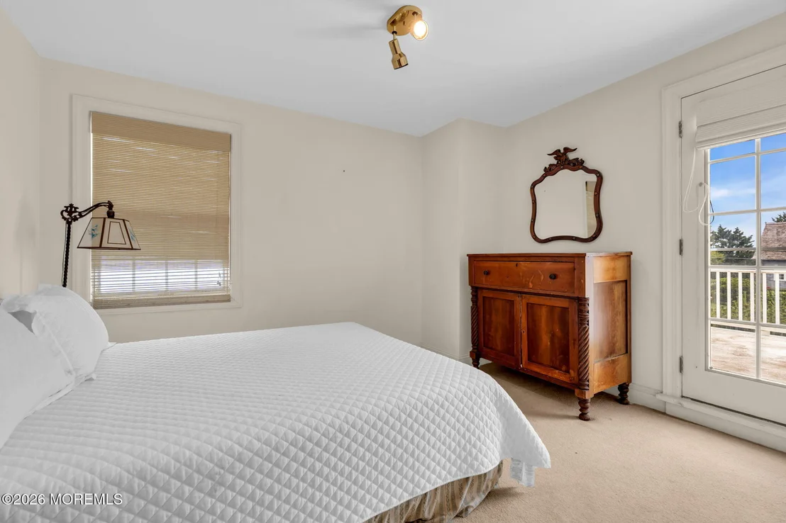Photo of 5 Howell Avenue