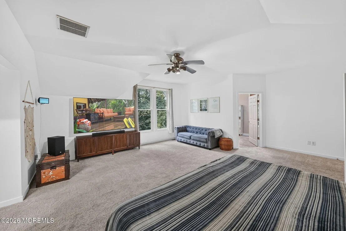Photo of 1012 Columbus Road
