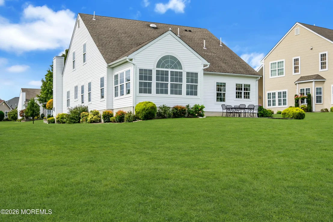 Photo of 4 Bay Head Court
