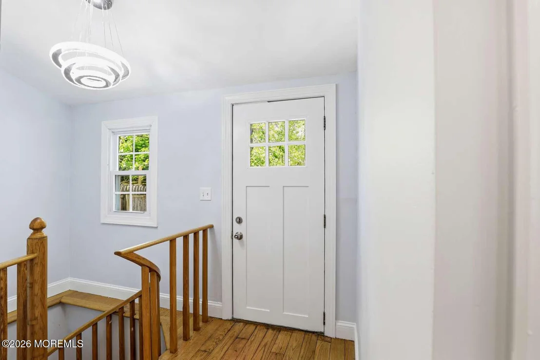 Photo of 8 Summit Road