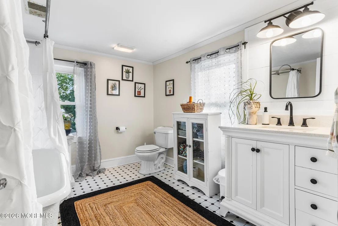 Photo of 142 Otis Avenue