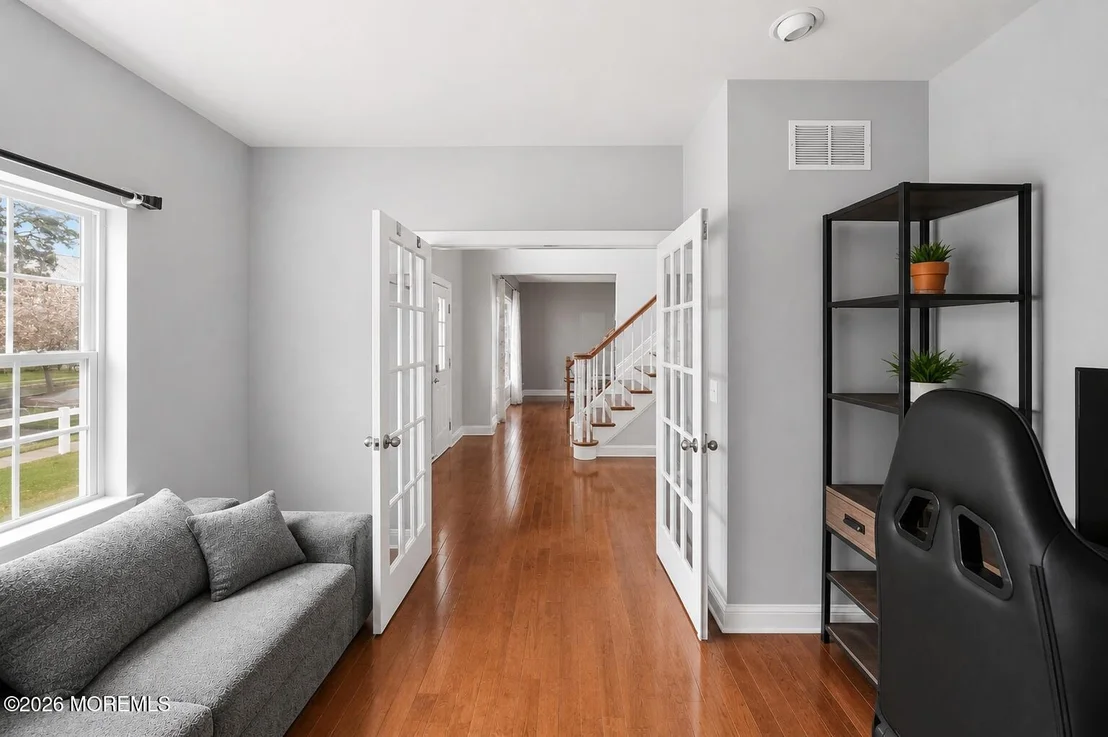 Photo of 1 Prairie Lane