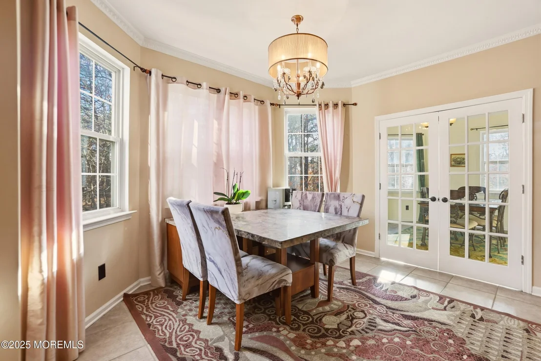 Photo of 2 Woods Edge Drive
