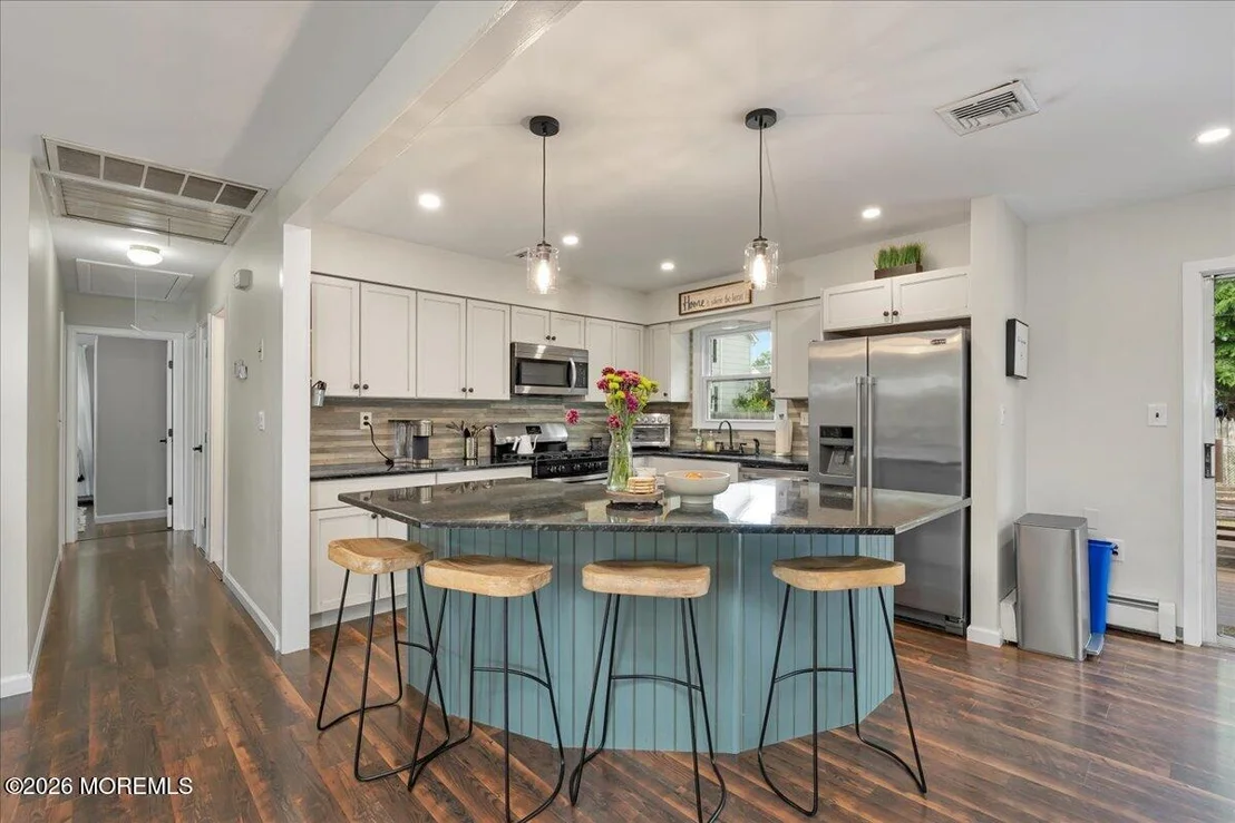 Photo of 281 Melrose Street