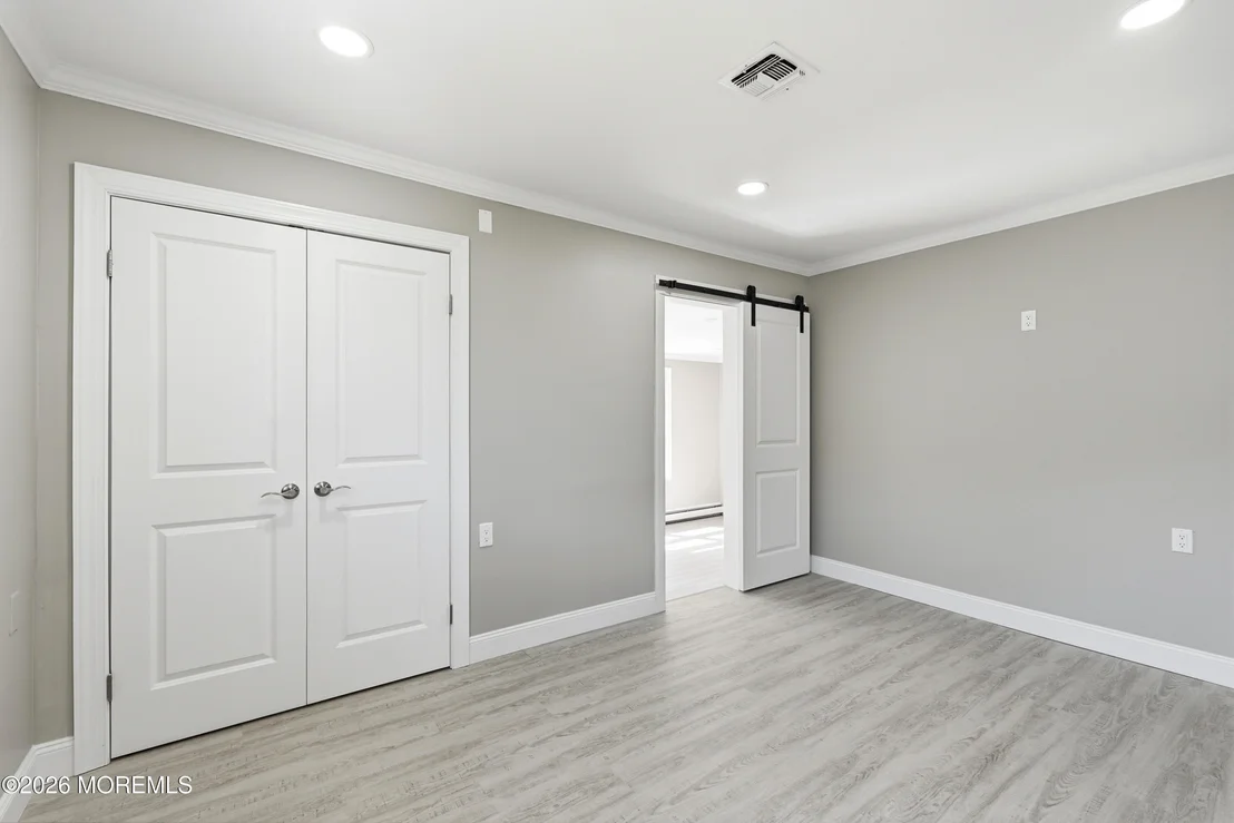 Photo of 429 Saint Thomas Drive