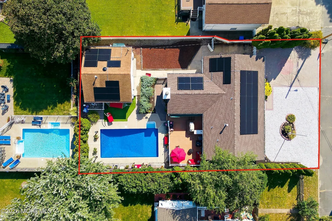 Photo of 213 Lorraine Place
