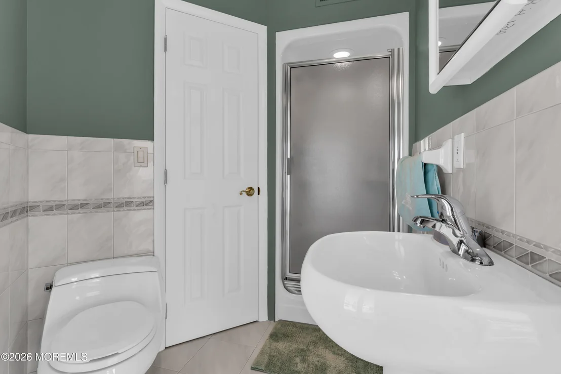 Photo of 1308 Laurel Boulevard
