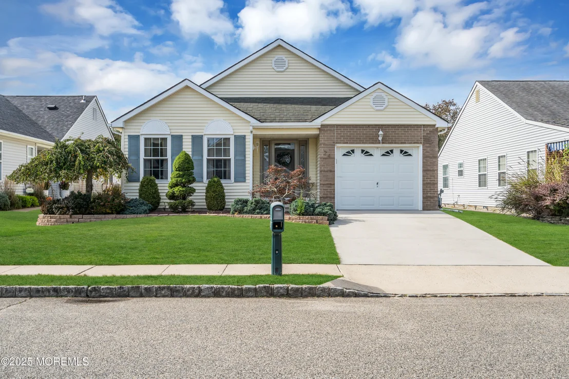 Photo of 24 Lambert Way