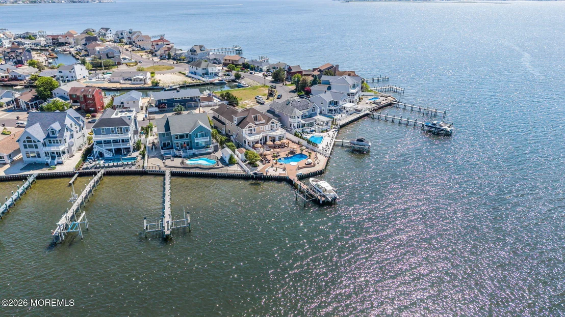 Photo of 531 Bayview Drive