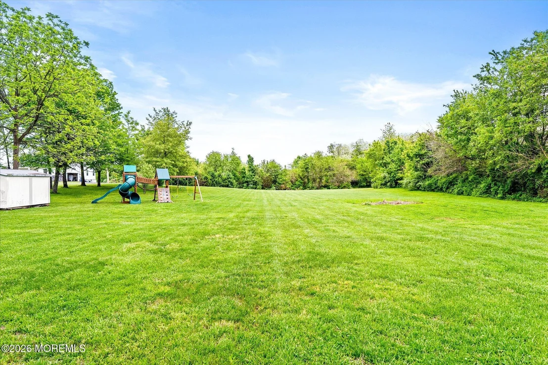 Photo of 134 Schoolhouse Road