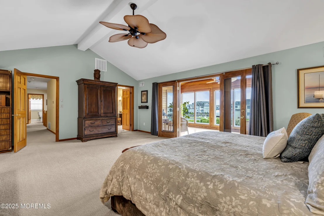 Photo of 560 Midwood Drive