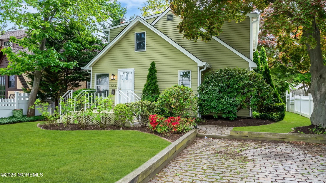 Photo of 543 Harris Avenue