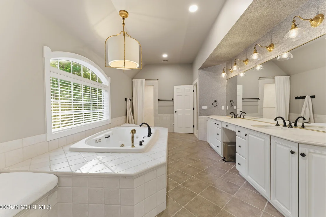 Photo of 143 Savannah Road