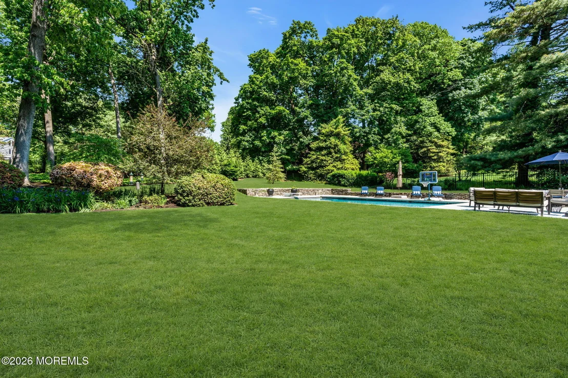 Photo of 15 Circle Drive