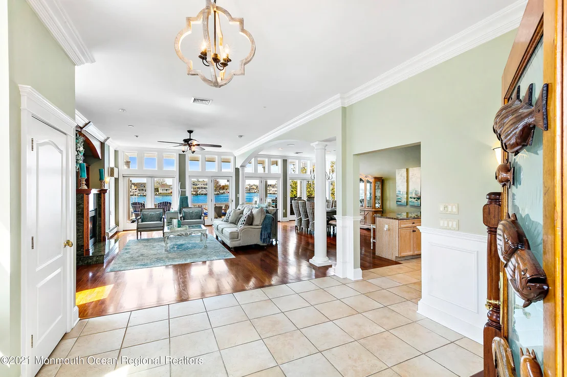Photo of 770 North Drive