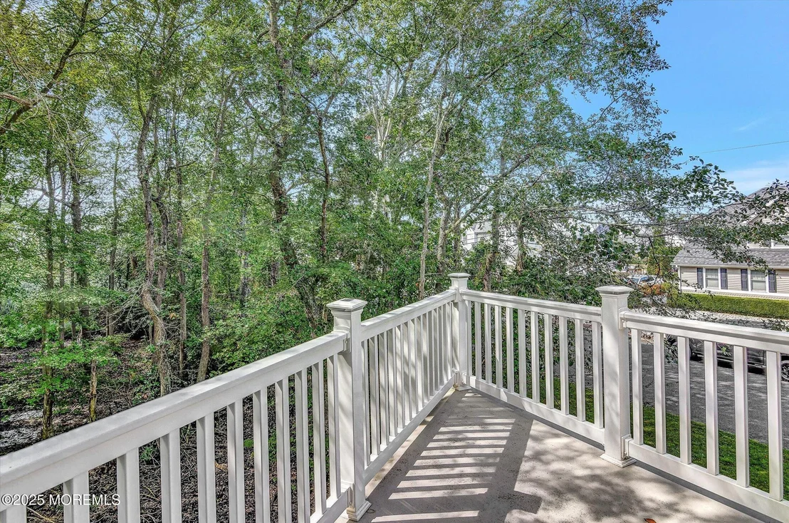Photo of 7 Cedar Island Drive