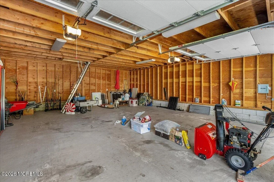Photo of 102 Middletown Road