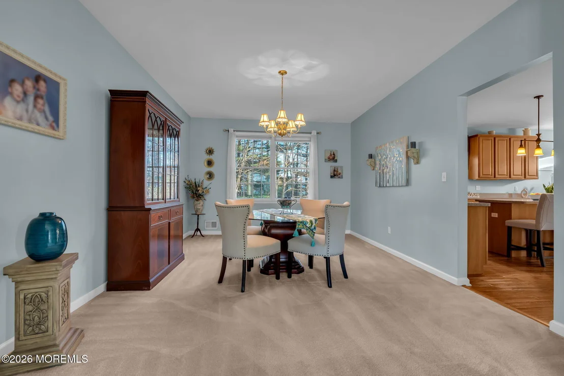 Photo of 105 Mesa Verde Lane