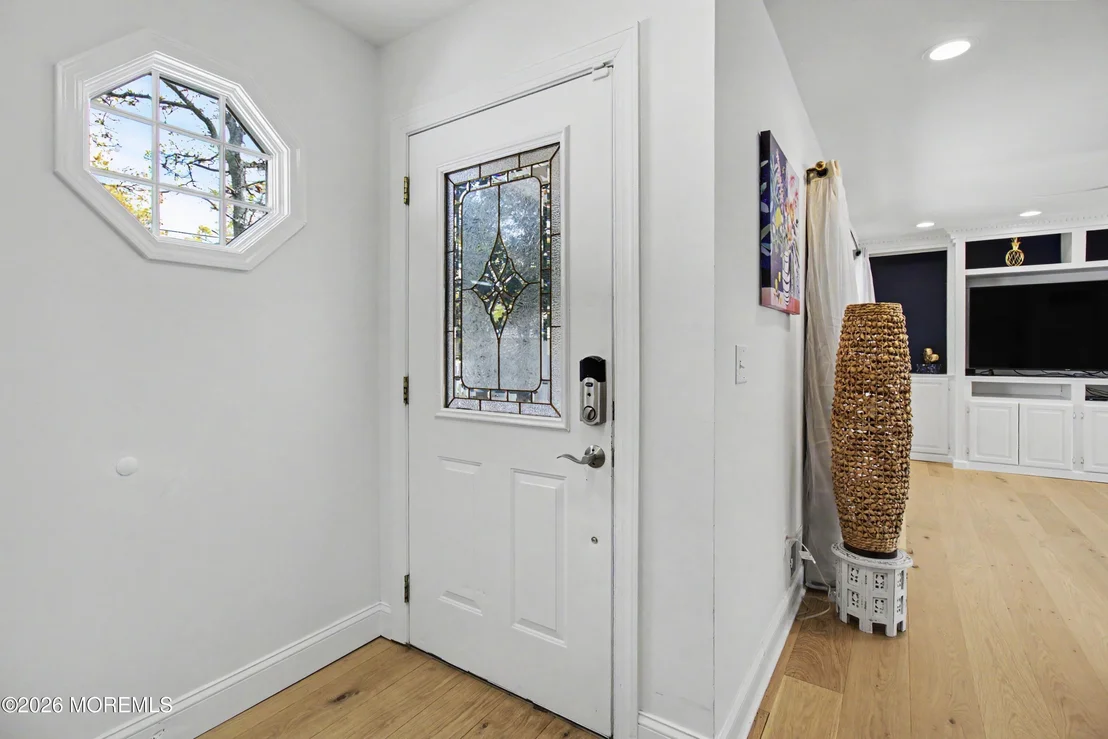Photo of 502 Yew Drive