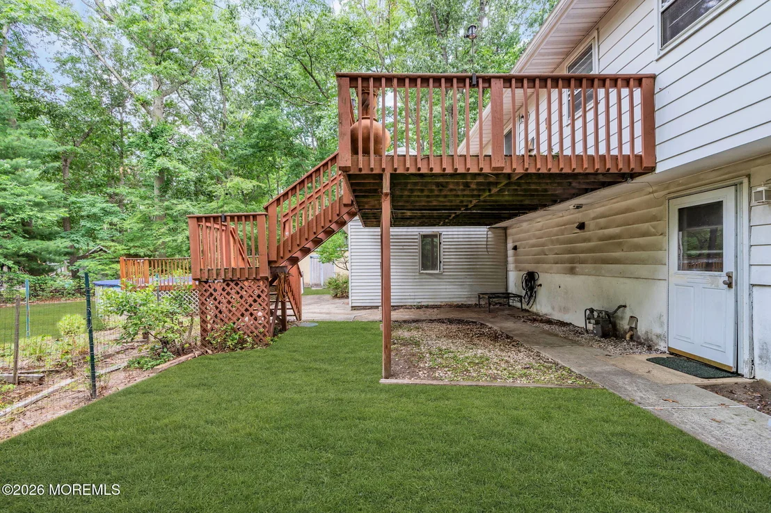 Photo of 114 Locust Avenue