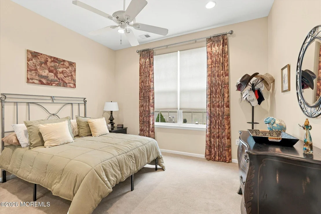 Photo of 26 Pond View Circle