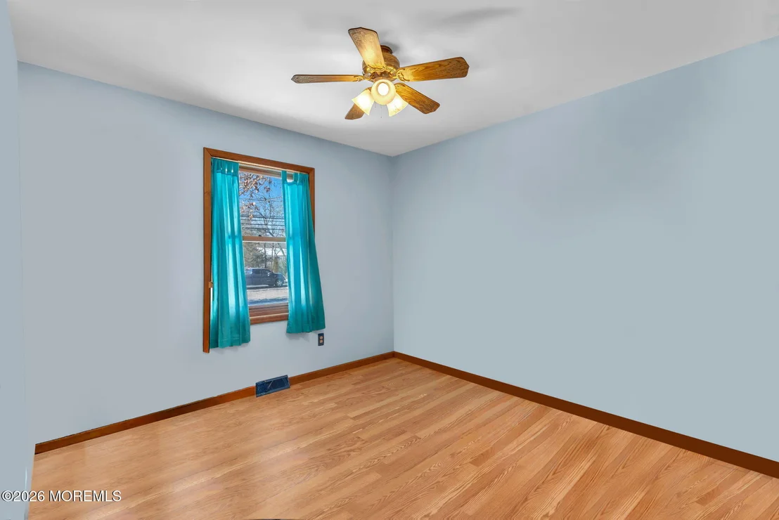 Photo of 177 Cedar Swamp Road