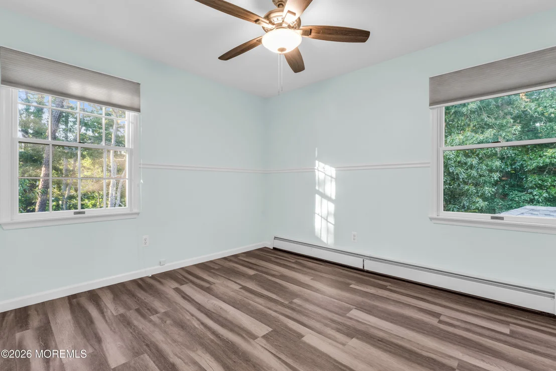 Photo of 361 Eastern Boulevard