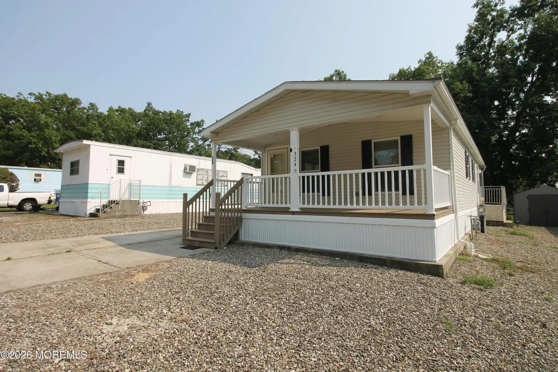 Photo of 324 Roberts Road