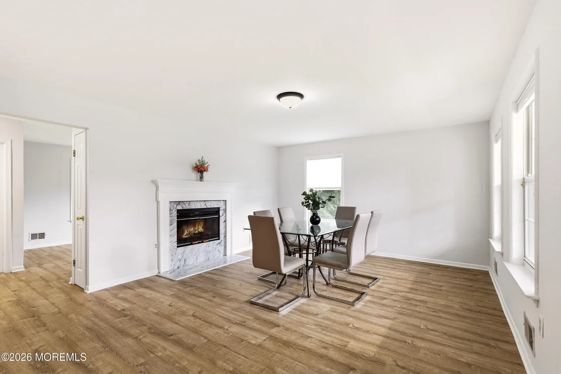 Photo of 297 Bartley Road