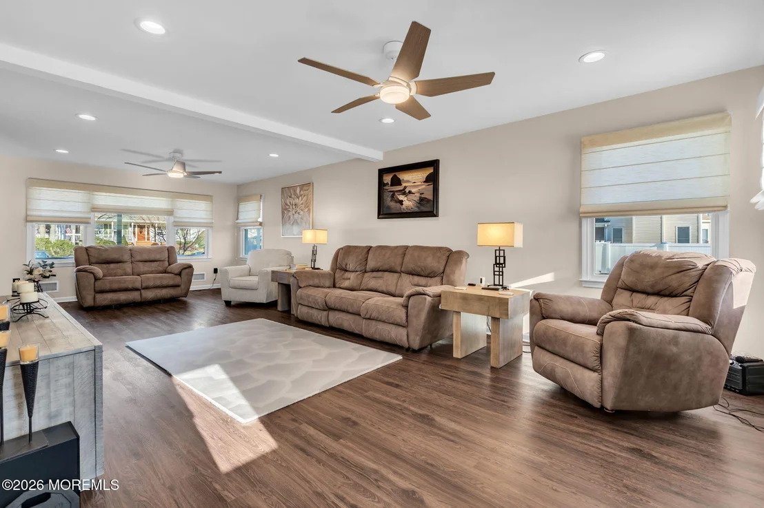Photo of 15 Eagle Drive