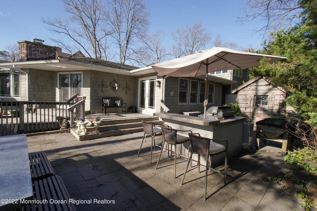Photo of 2409 Riverside Terrace