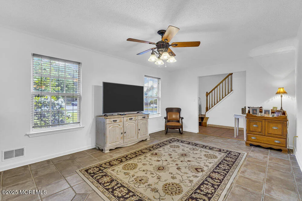 Photo of 810 Blenheim Drive