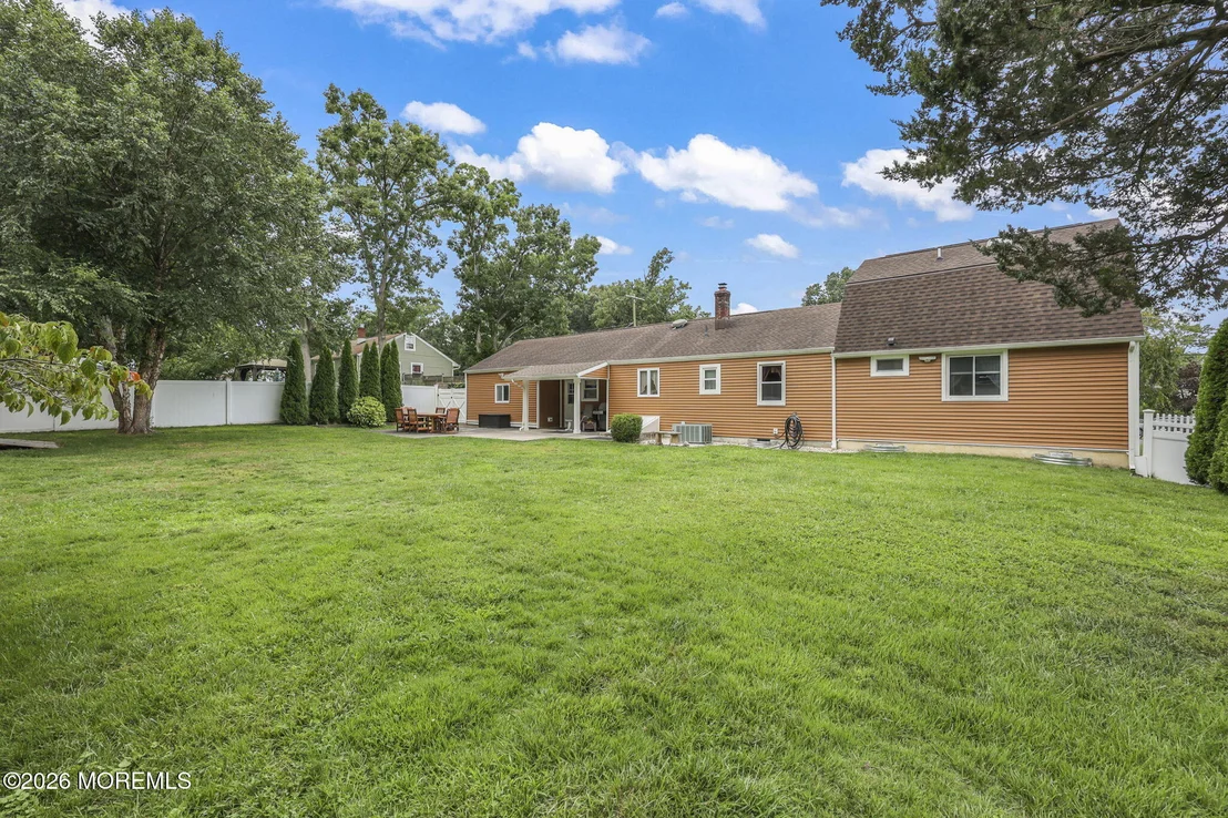 Photo of 67 Crest Drive