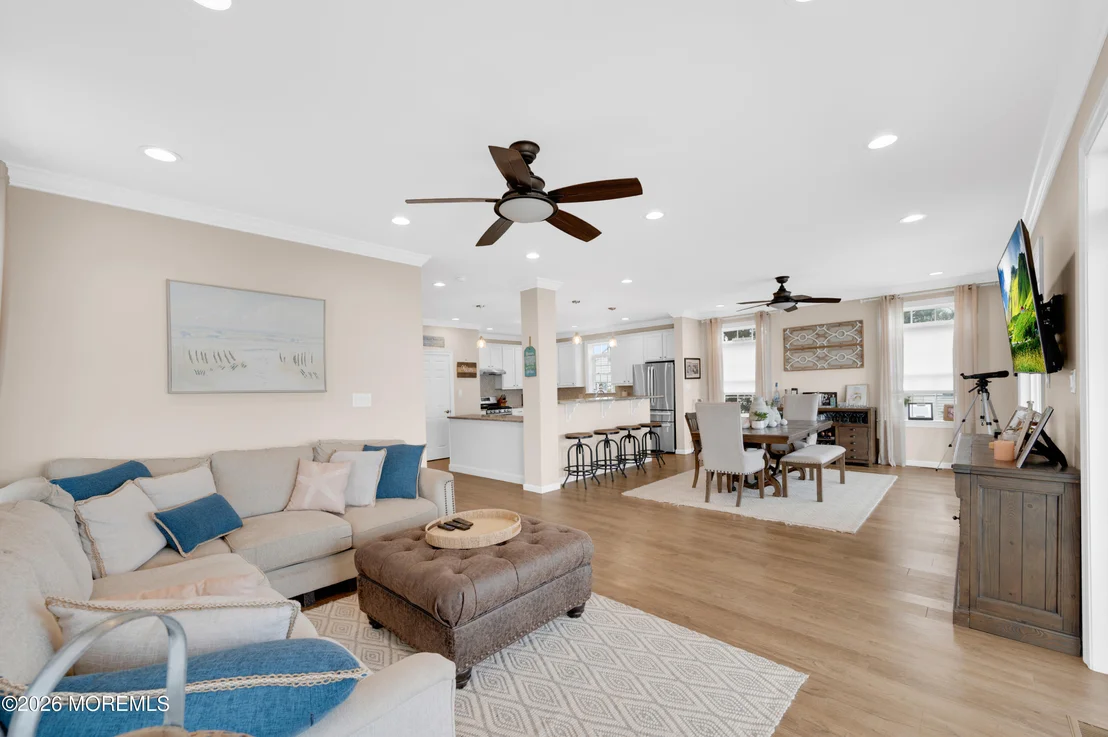 Photo of 412 6th Avenue