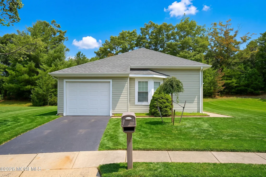 Photo of 23 Sequoia Court