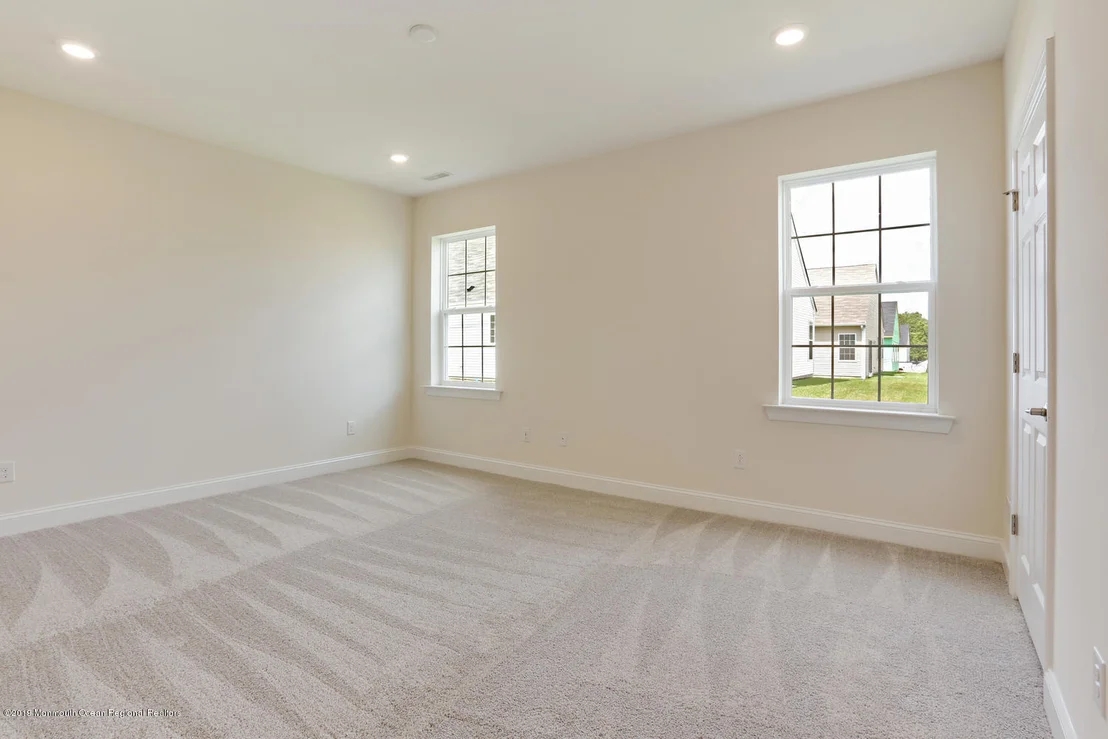 Photo of 77 Woodview Drive