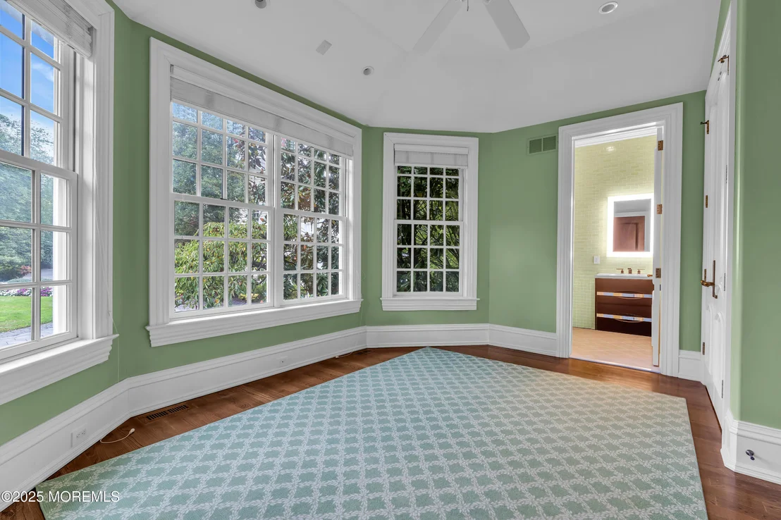 Photo of 934 Navesink River Road
