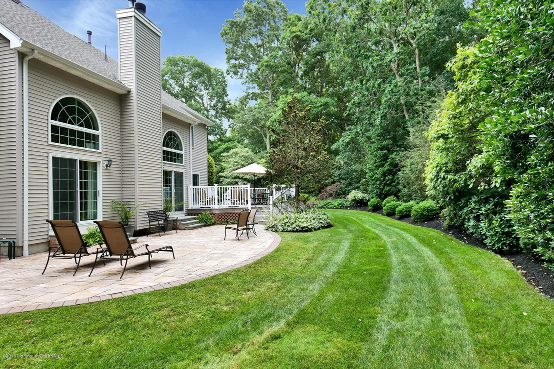Photo of 1409 Crabapple Drive