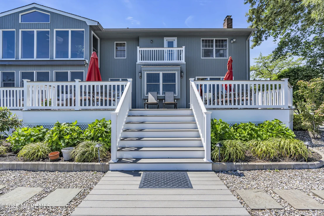 Photo of 560 Midwood Drive