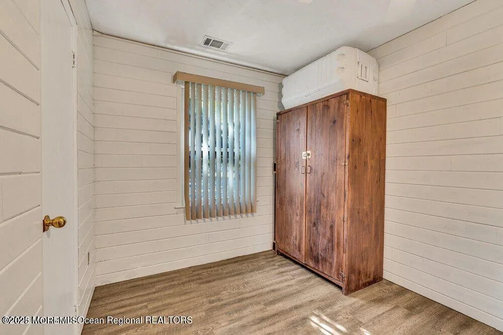 Photo of 541 Frank Applegate Road