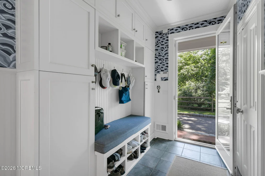 Photo of 534 Locust Point Road